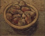 Style life with potatoes in a Schussel